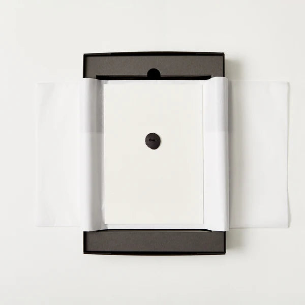 ANTONY GORMLEY- ARTIST BUTTON (SINGLE)